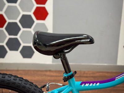 Apex Element Ember Girls 20" - Brand New