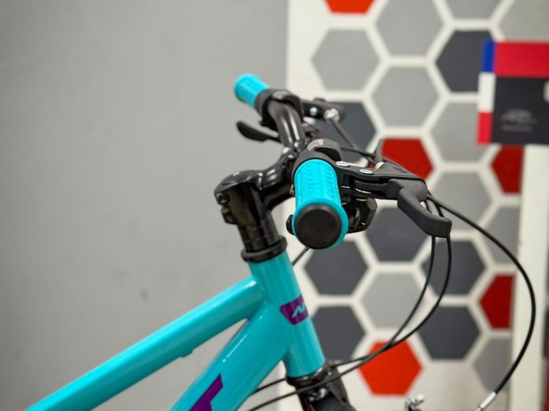 Apex Element 24" - Suspension Fork - Brand New
