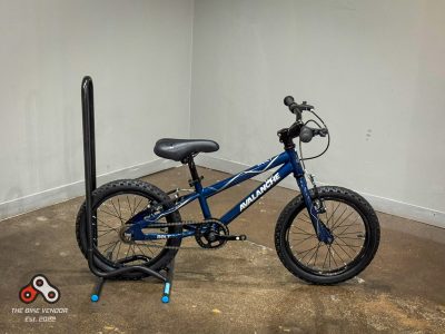 Avalanche Bolt - V-Brakes - Boys