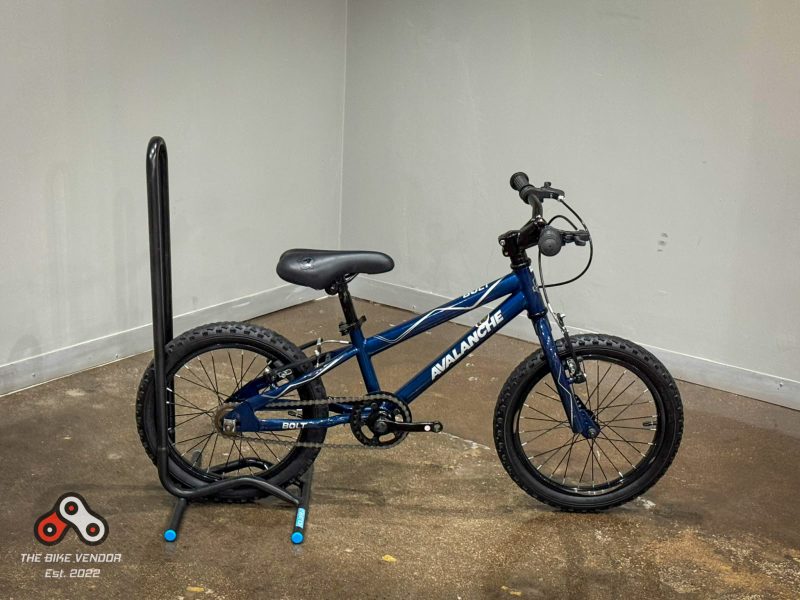 Avalanche Bolt - V-Brakes - Boys