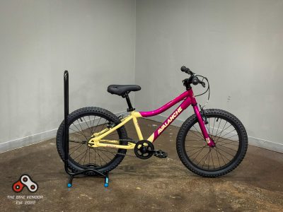 Avalanche Antix 20" - Girls - Brand New