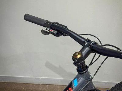 Silverback Stride 275D - Shimano - Hydro Brakes