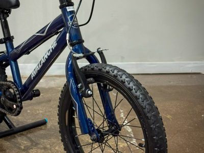 Avalanche Bolt - V-Brakes - Boys