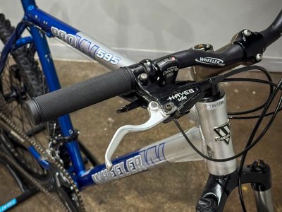 Wheeler Pro W595 - Shimano - Hydro brakes