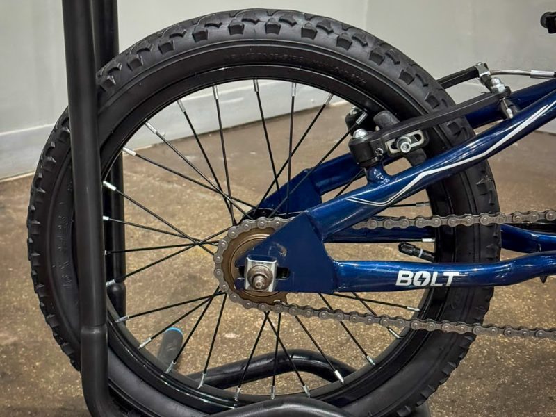 Avalanche Bolt - V-Brakes - Boys