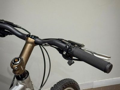 Wheeler Pro W595 - Shimano - Hydro brakes